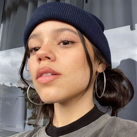 Jenna ortega no makeup selfie - The 20 year old Wednesday star, Jenna Ortega, raised concerns after posting a graphic selfie covered in blood on Wednesday on her Instagram account. To everyone’s relief, Jenna’s neck only had artificial blood on it following her role as a brand spokesperson for Neutrogena.
